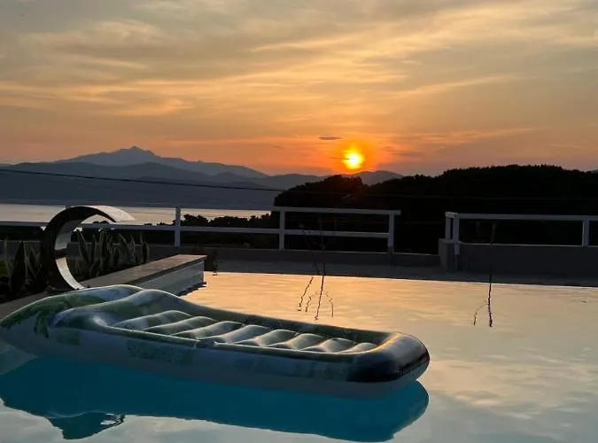 Messina * Capoliveri (Isola d'Elba)